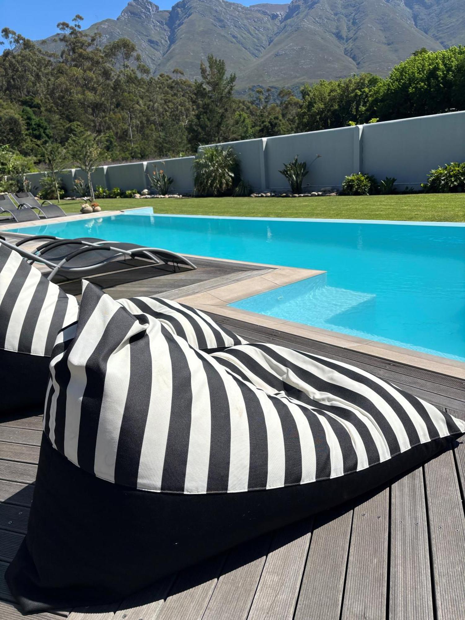 A Riverbed Guesthouse Swellendam Buitenkant foto